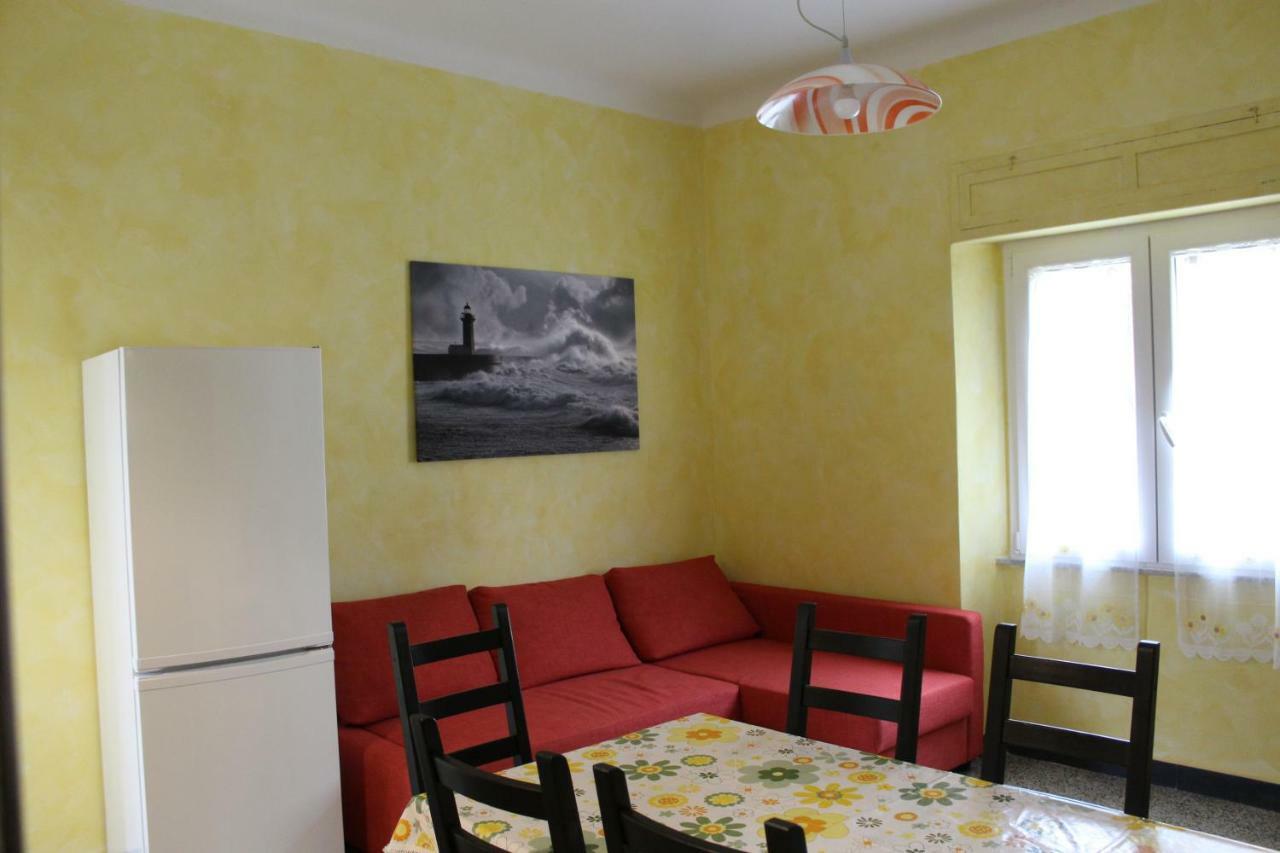 Appartamento 50Mt Dal Mare E Dalla Stazione Deiva Marina Buitenkant foto
